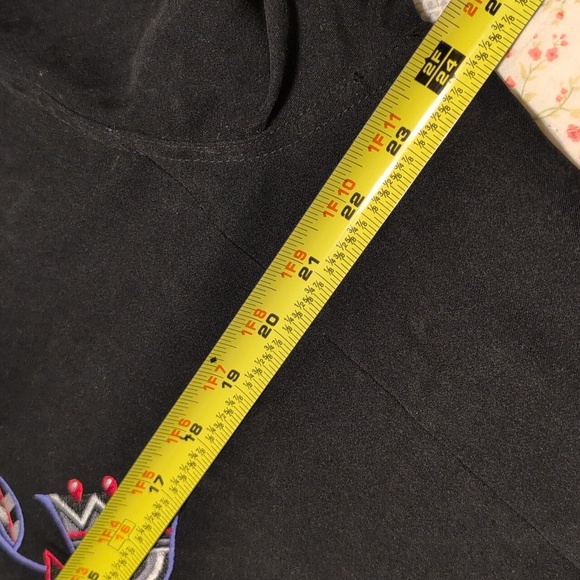 Bob Mackie Wearable Art Women's jacket. Black with tulip-like embroidery design - Picture 8 of 10